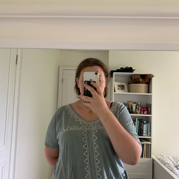 Green boho design t-shirt - Picture 5 of 5